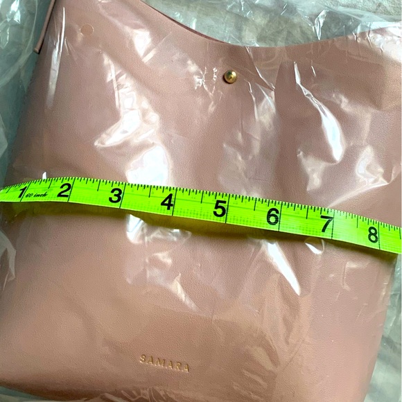 Samara Medium Shoulder Bag - Picture 2 of 3